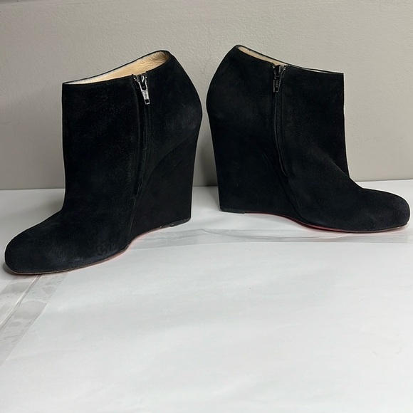 CHRISTIAN LOUBOUTIN 41.5 Black Suede Belle Zeppa 100 Wedge Zip Ankle Boots - Picture 3 of 10